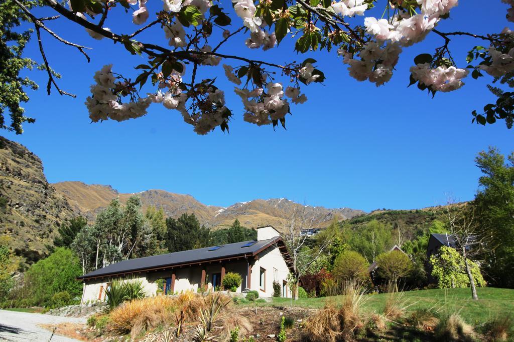 The Paddock Straw Bale Luxury Holiday House Arthurs Point المظهر الخارجي الصورة